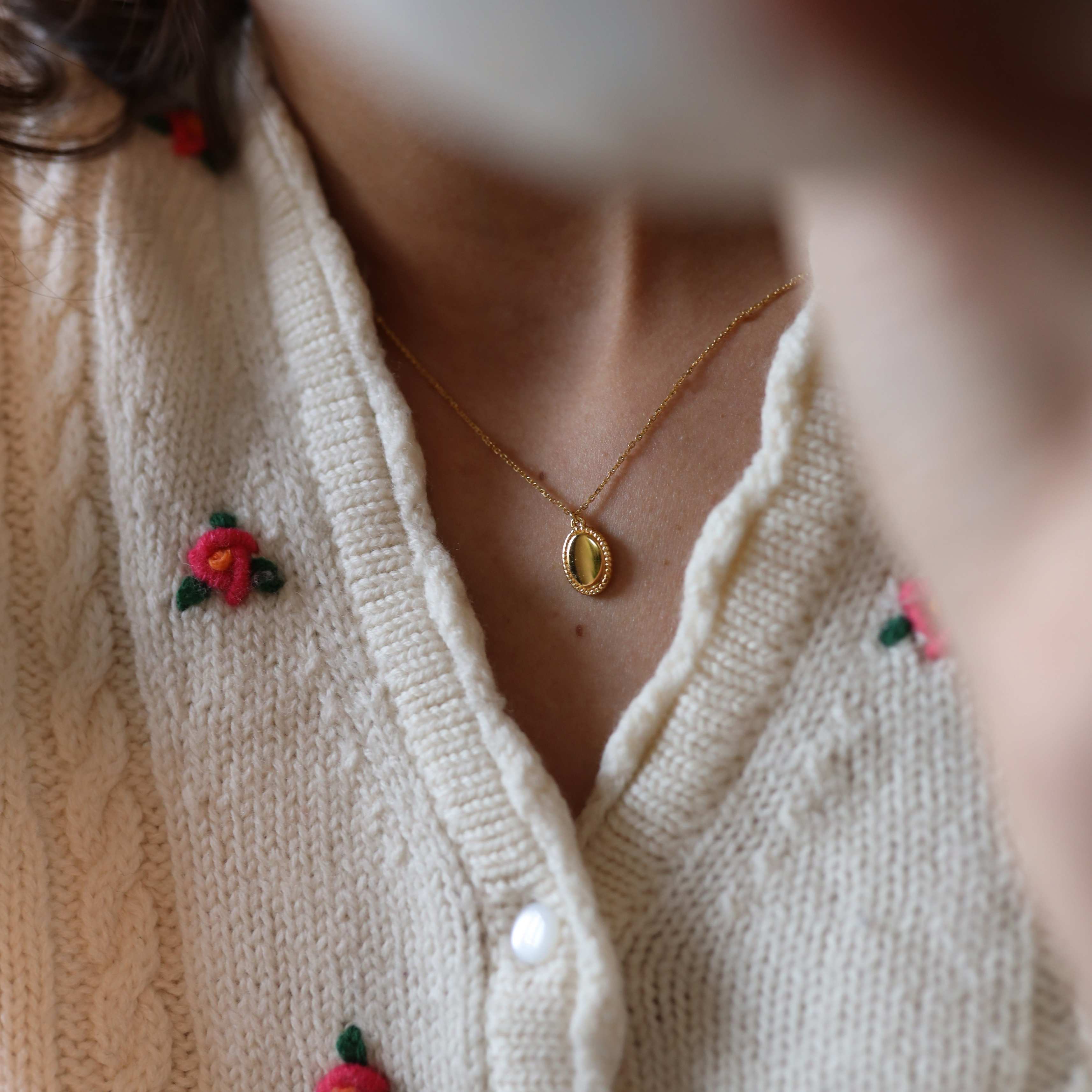 Chéri Necklace - Solid Gold