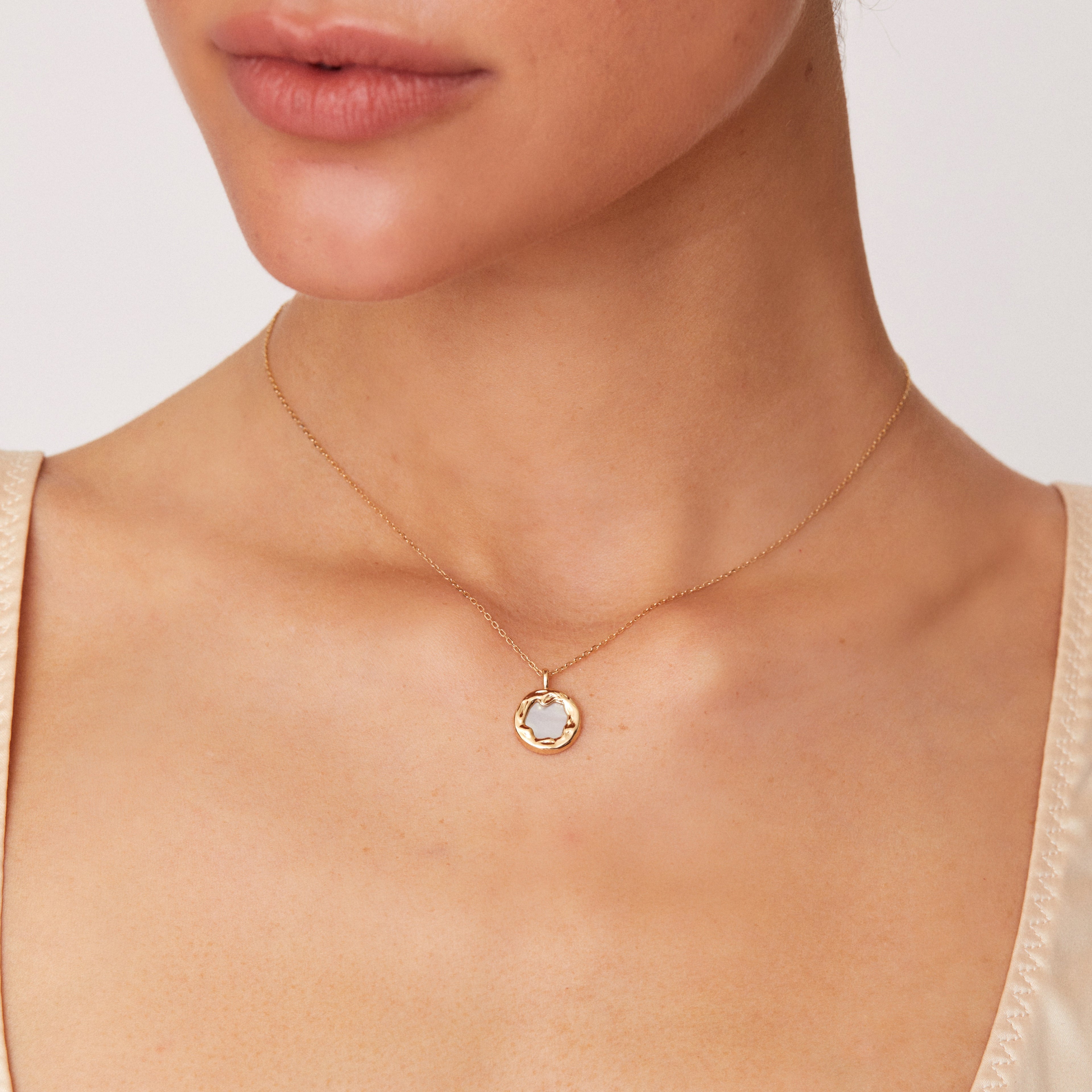 Atania Necklace - Solid Gold