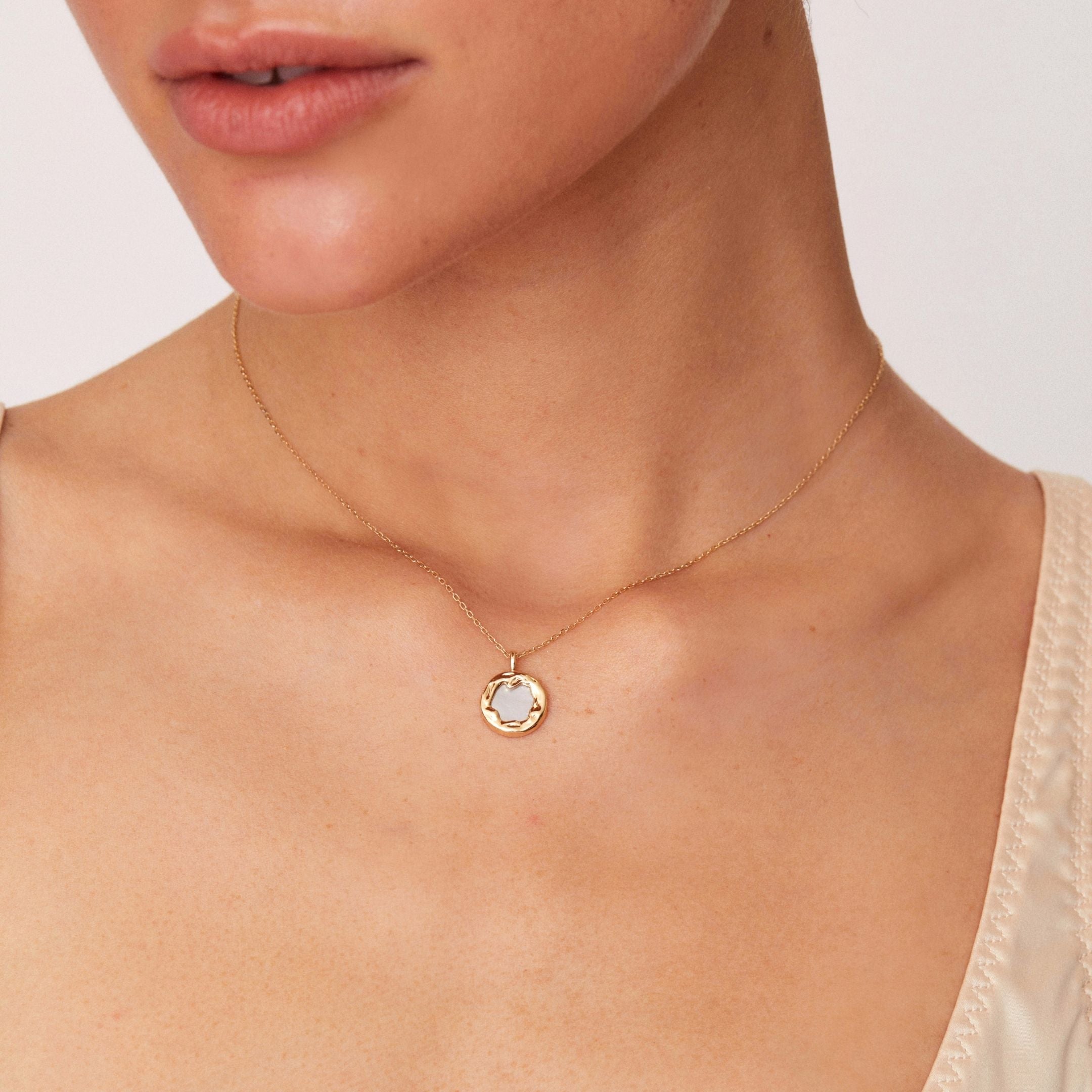 Atania Necklace - Solid Gold